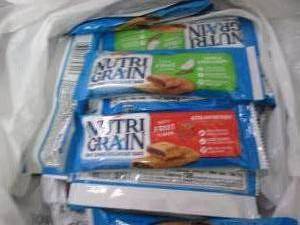 12 Assorted NutriGrain Breakfast Ba...