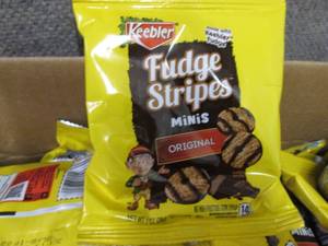 Case of 130- 1 oz pks Keebler Fudge...