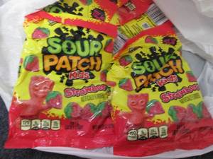6- 8 oz Sour Patch Kids Strawberry...