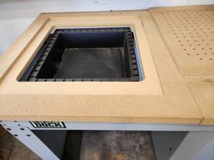 lot 11 image: Woodworking Tool Dock Garage WorkstationBench