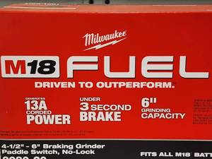 lot 10 image: New in Box Milwaukee M18 Fuel Cordless4-12 - 6 Braking Grinder