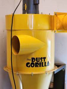 lot 22 image: Woodworking The Dust Gorilla Dust Collecting System
