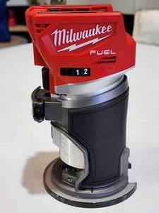 lot 82 image: Milwaukee M18 Cordless Compact Router with Battery, No Charging Station