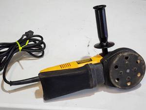 lot 33 image: DeWalt Double Insulated Electric Random Orbit Sander Model DW443