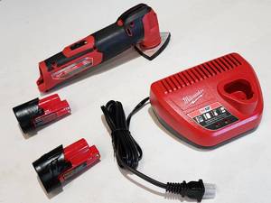 lot 53 image: Milwaukee M12 Cordless Oscillating Multi-Tool  Corner Sander with (2) Batteries and Charging Station