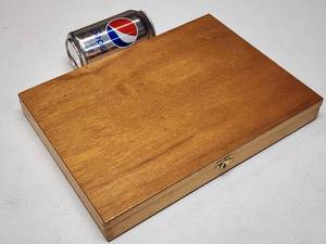 lot 68 image: Very Sharp Marples Woodworking Chisel Set Made in England