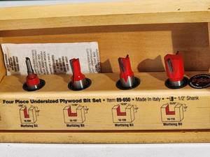 lot 77 image: Made in Italy Freud Industrial Router Bit Set