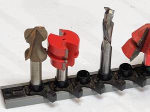 lot 73 image: Assorted Wooding Router  Shaping Bits