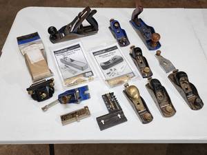 lot 91 image: Assorted Woodworking Hand Planers and Misc Parts