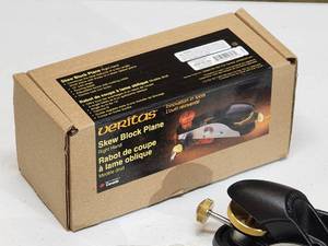 lot 85 image: New in Box High Quality Veritas Skew Block Plane