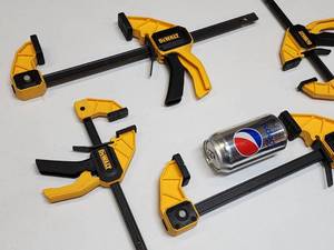 lot 105 image: (4) DeWalt Woodworking Clamps