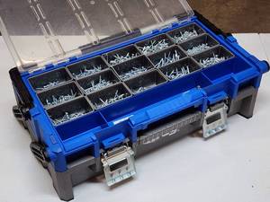 lot 103 image: Kreg Pocket Hole Jig K2000 System