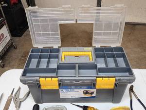 lot 141 image: Workforce Toolbox with Contents