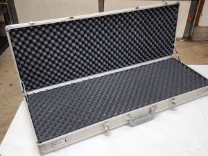 lot 197 image: Aluminum Rifle Storage Case