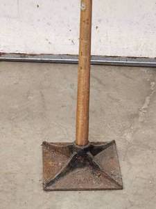 lot 261 image: Ground Tamper Yard Tool