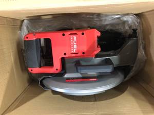 Milwaukee M18 FUEL 18-Volt Lithium-Ion Brushless Cordless 14 in. Abrasive Cut-Off Saw (Tool-Only)   Customer Returns See Pictures