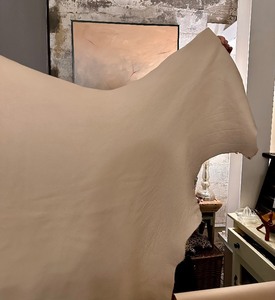 lot 123 image: Large Leather Cow Hide