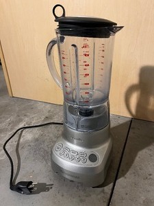 lot 293 image: Breville Hemisphere Control Metal Blender