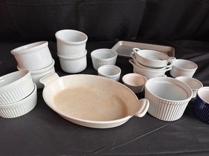 lot 227 image: White Ramekins, Crme Brule Pots, Le Creuset Casserole, Sur La Table Baking Sheet