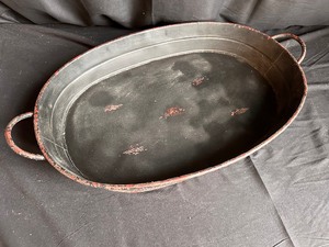lot 154 image: Vintage Metal Basin