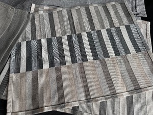 lot 181 image: Variety of Gray Place Mats 2 of Each