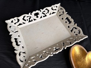 lot 187 image: Cream Carved Wood Tray and Gold Painted Wood Heart Bowl