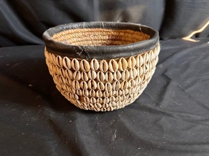 lot 74 image: Antique African Cowry Shell Basket
