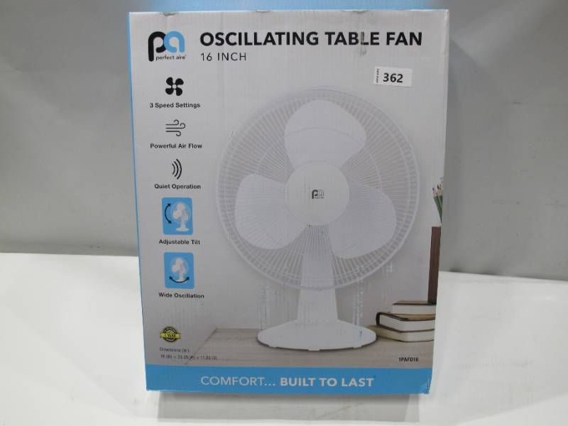 lot 461 image: NEW Perfect Aire 23.25 in. H X 16 in. D 3 speed Oscillating Table Fan - White
