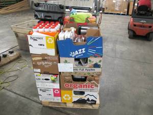 lot 103 image: Pallet of Store Overstock Store and Ecommerce Product and Returns