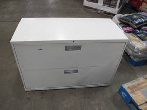 lot 136 image: Used 2 Drawer Storage Cabinet - White