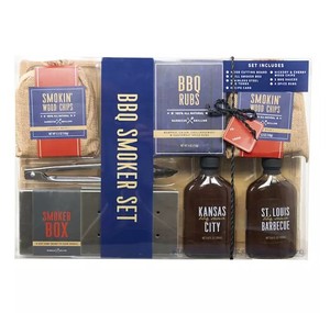 lot 326 image: NEW Ultimate BBQ Smoker Gift Set with Wooden Cutting Board
