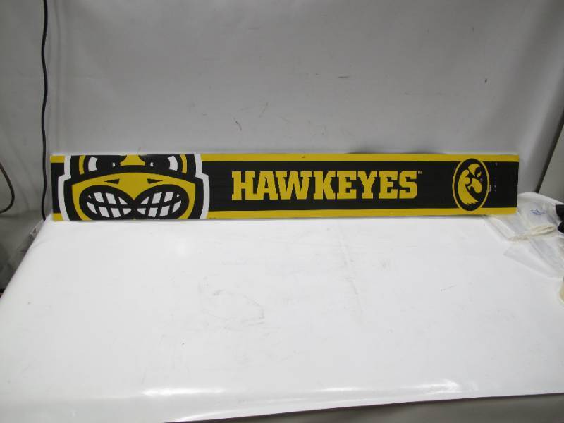 lot 445 image: NEW Logo Brands Officially Licensed HBCU Porch Greeter Sign - Iowa Hawkeyes