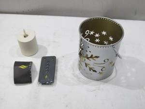 lot 653 image: Luminara IndoorOutdoor Holiday Pail with Flameless Votive - Snowflake