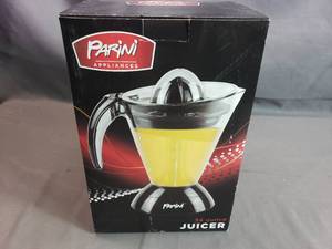 Parini 34 Ounce Juicer