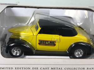 lot 169 image: SpecCast 1937 Ford Car Westling Manufacturing 125 scale die cast coin bank