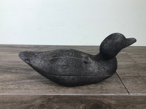 lot 174 image: Vintage hand made wooden duck decoy