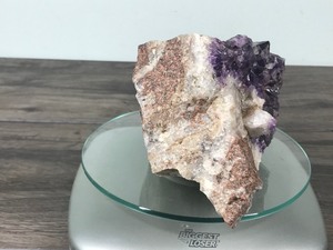 lot 189 image: Amethyst purple crystal rock