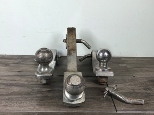 lot 192 image: 3 - Rigid hitches