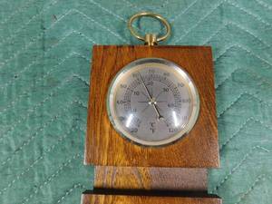 lot 21 image: Wall mount weather station