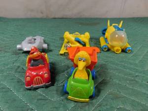 lot 59 image: 1981 & 1982 metal Sesame Street cars and 2008 Matchbox toy