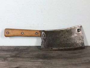lot 231 image: Vintage Wood Handled Meat Cleaver