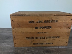 lot 241 image: Federal Shells Wooden Box