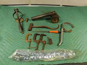 lot 303 image: Vintage tools and more