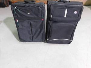 lot 281 image: 2 Suitcases on wheels