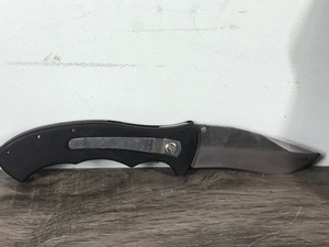 lot 252 image: Frost Cutlery Humvee Knife with Case