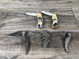 lot 256 image: 5 - Knives