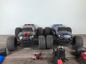 lot 269 image: 3 Remote Control CarsTrucks & 1 Drone
