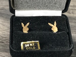 lot 354 image: Lot of Earings and More