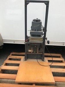 lot 405 image: Beseler 23C Series II Universal Colorhead Vintage Darkroom photo ENLARGER With Base
