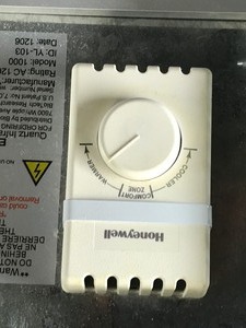 lot 431 image: Honeywell EdenPure Quartz Infared Portable Heater on Wheels